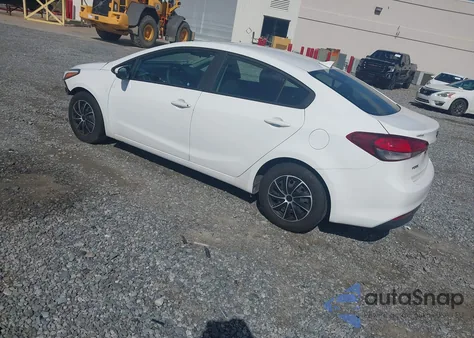 2017 Kia Forte Lx z USA, uszkodzony, nr VIN 3KPFK4A78HE061008